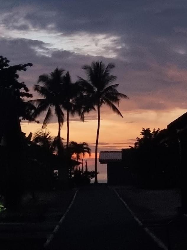 Scandinavian Beach Resort Ko Lanta Exteriör bild