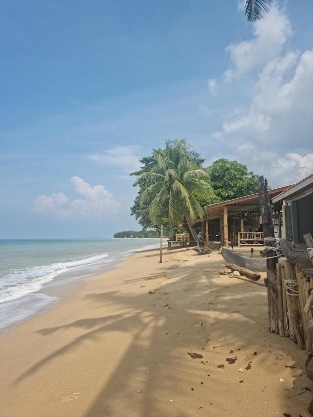 Scandinavian Beach Resort Ko Lanta Exteriör bild