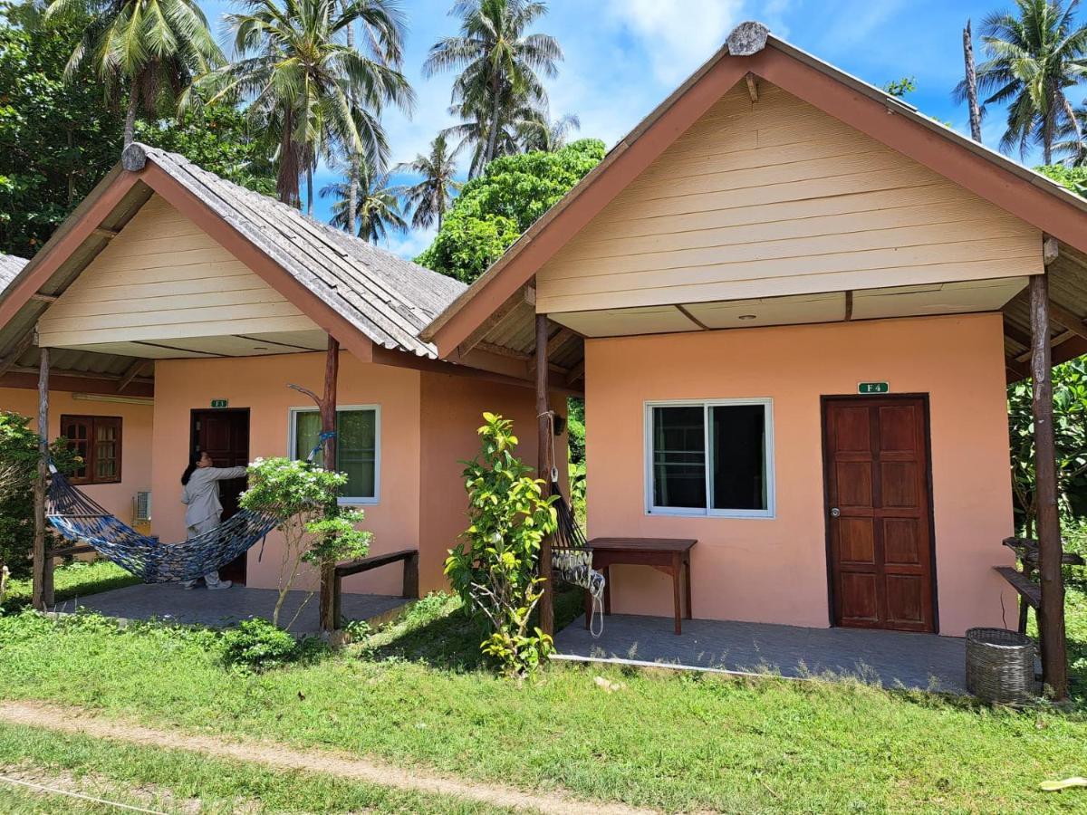 Scandinavian Beach Resort Ko Lanta Exteriör bild